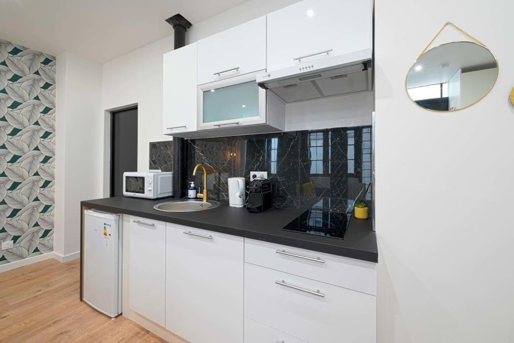 Modern For 3 Apartment